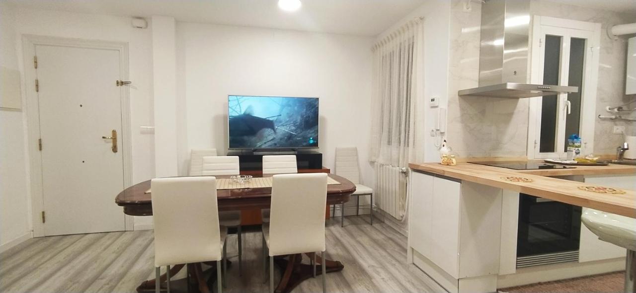 Apartamento Terra Denis León Εξωτερικό φωτογραφία